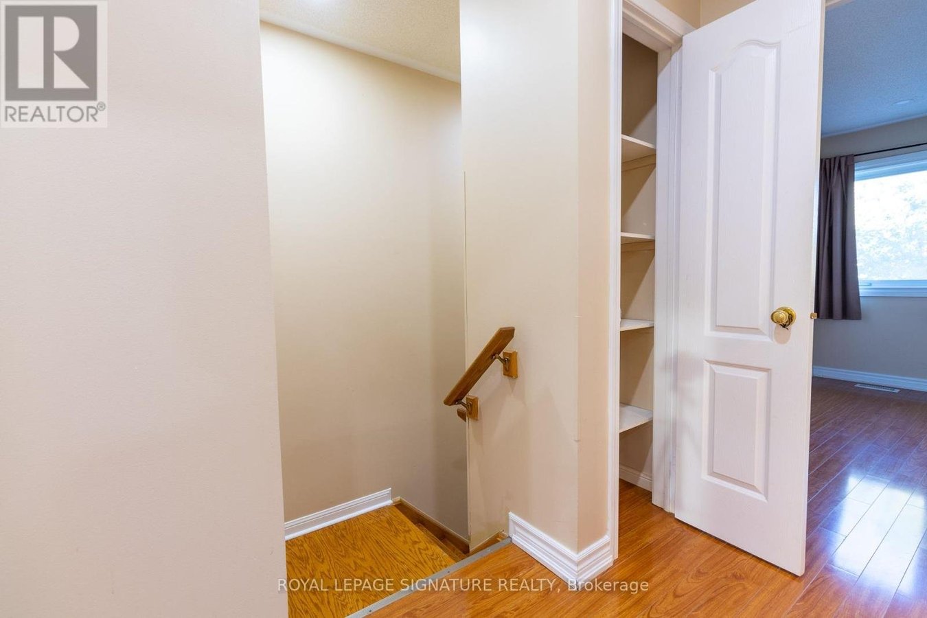 1366 QUEST CIRCLE - Photo 26