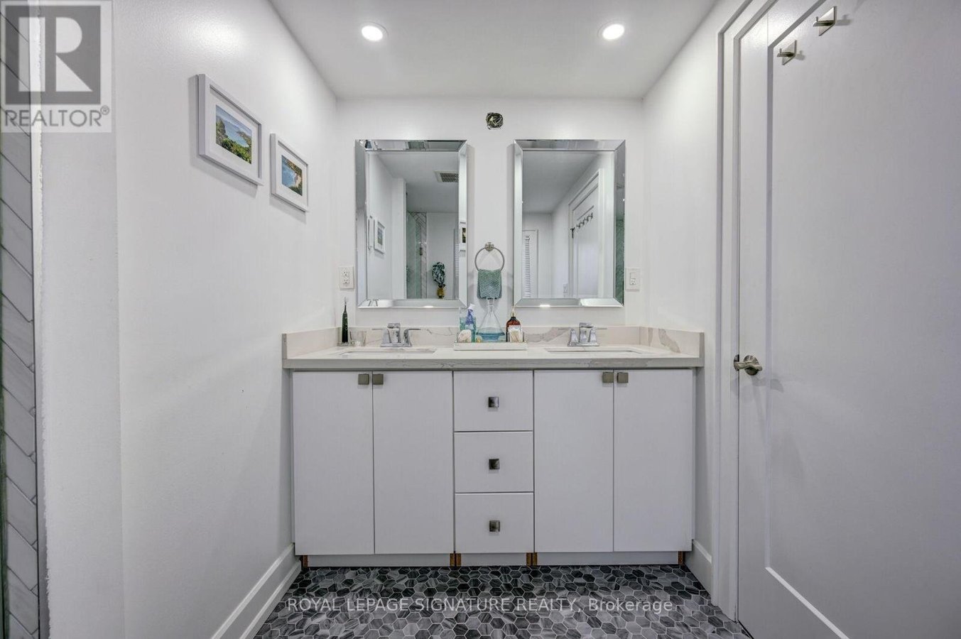 3035 SARACEN COURT - Photo 26