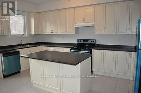 1331 GRANROCK CRESCENT - Photo 5