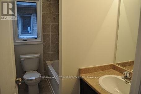 1331 GRANROCK CRESCENT - Photo 11