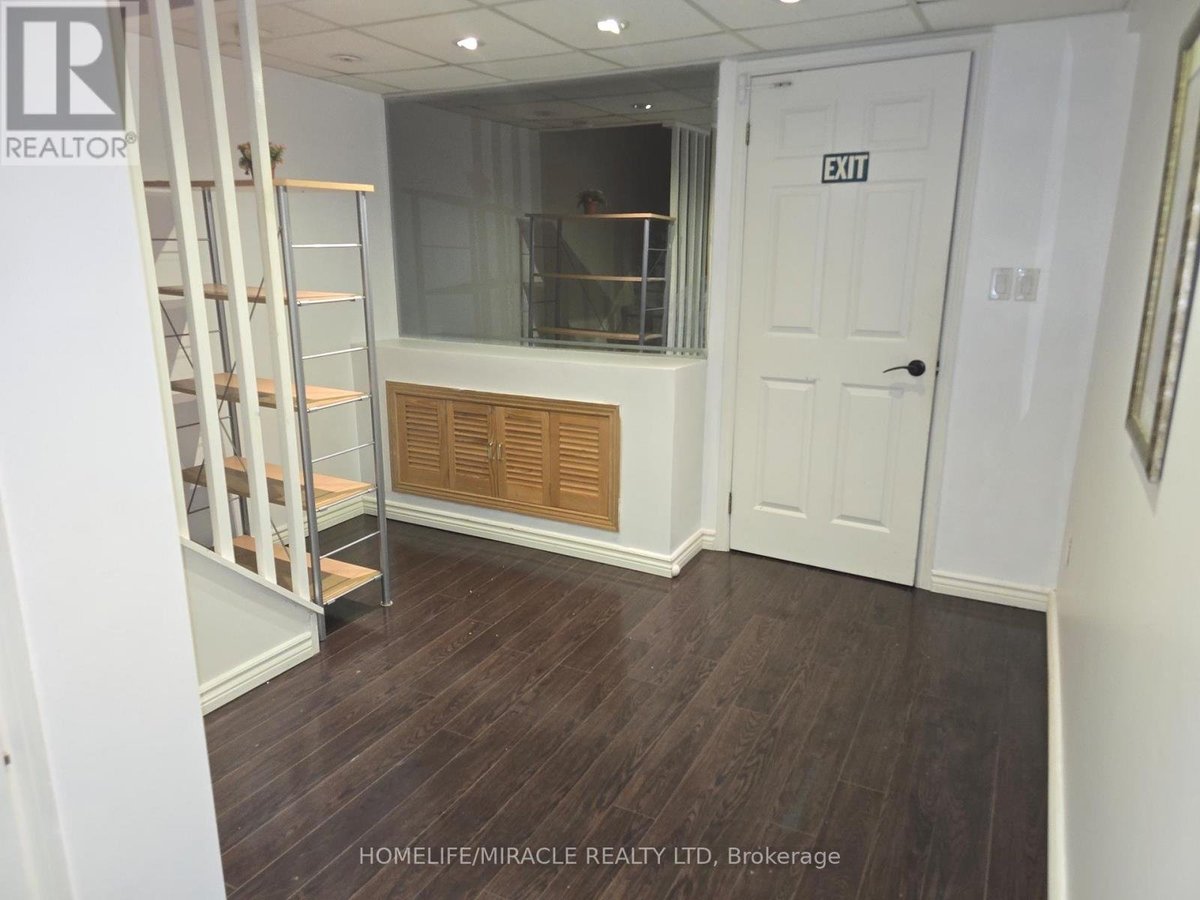 4632 DUNEDIN CRESCENT - Photo 8