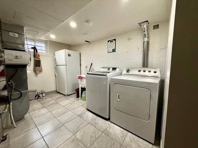 Applewood - Photo 2