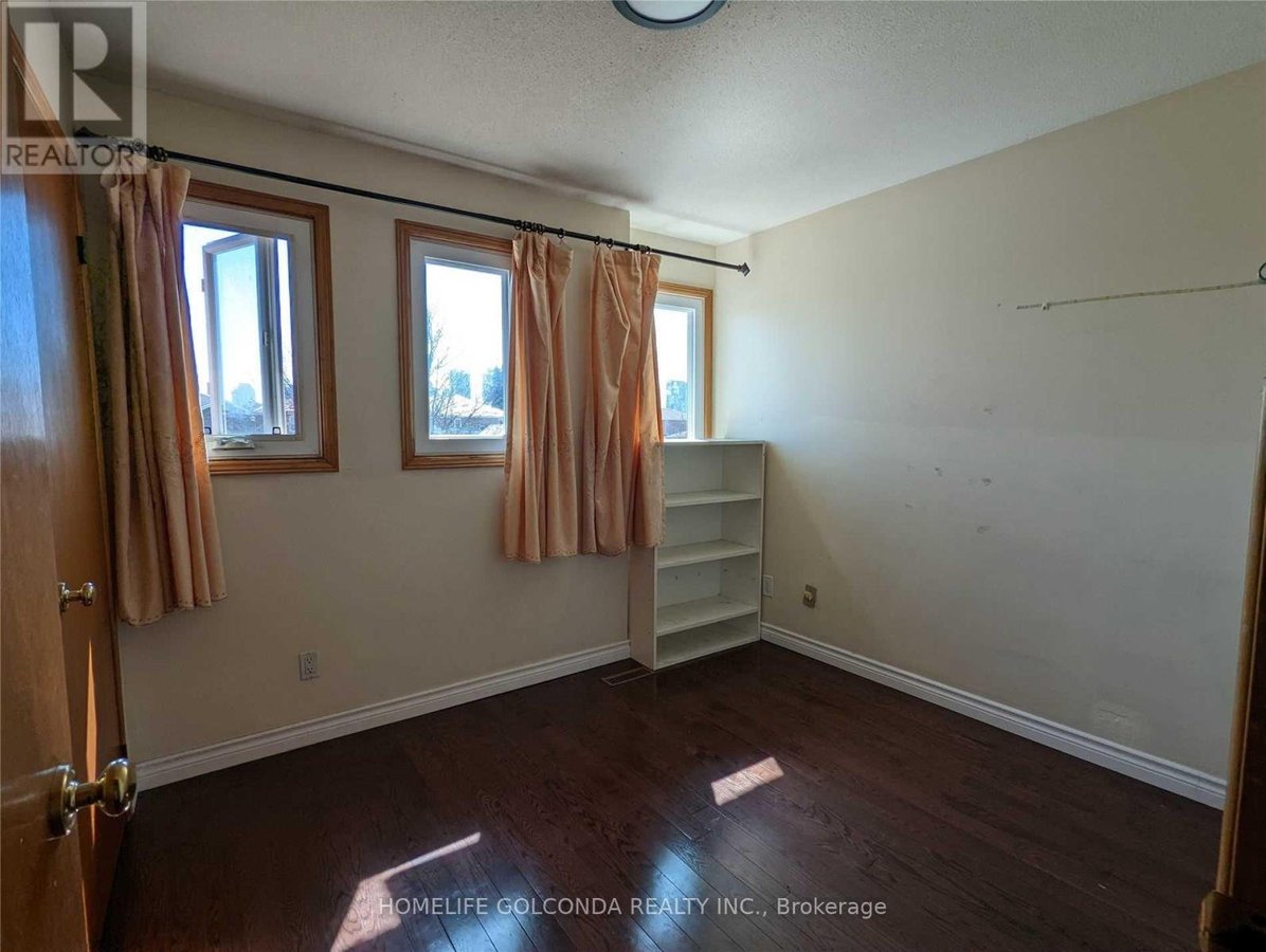 UPPER - 277 HUNTINGTON RIDGE DRIVE - Photo 7