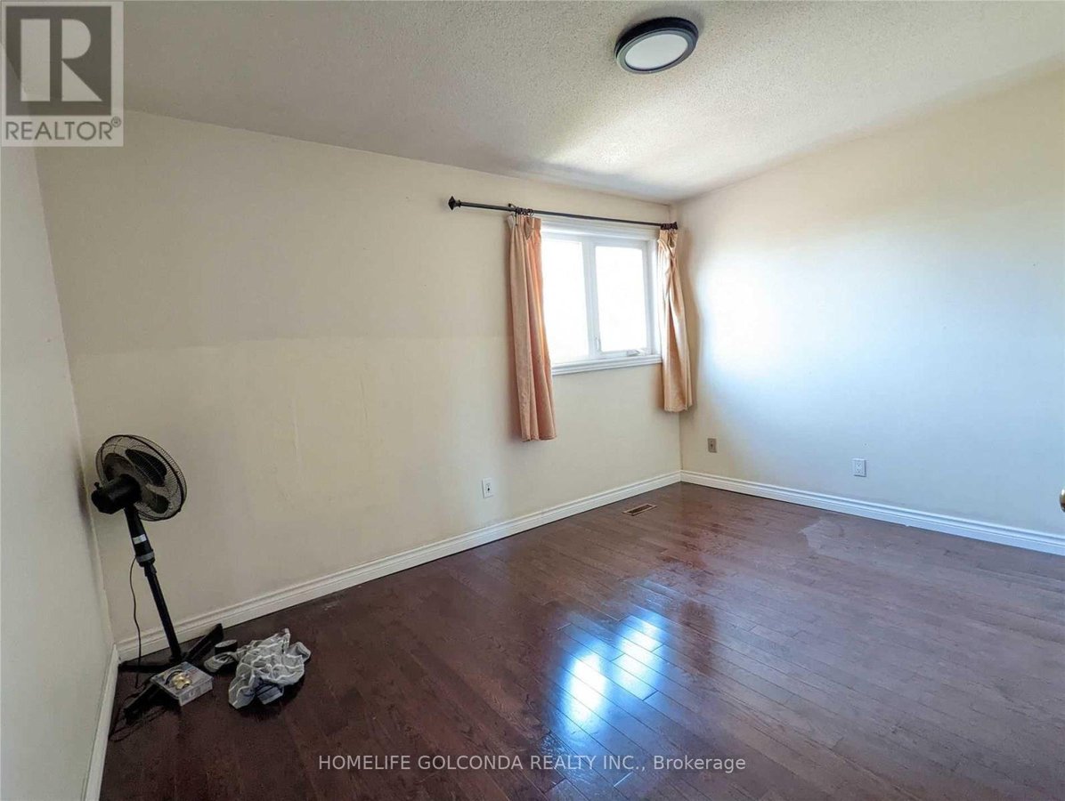 UPPER - 277 HUNTINGTON RIDGE DRIVE - Photo 9