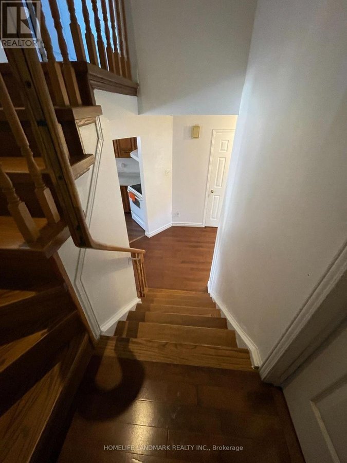 1016 LUCERNE CRESCENT - Photo 10