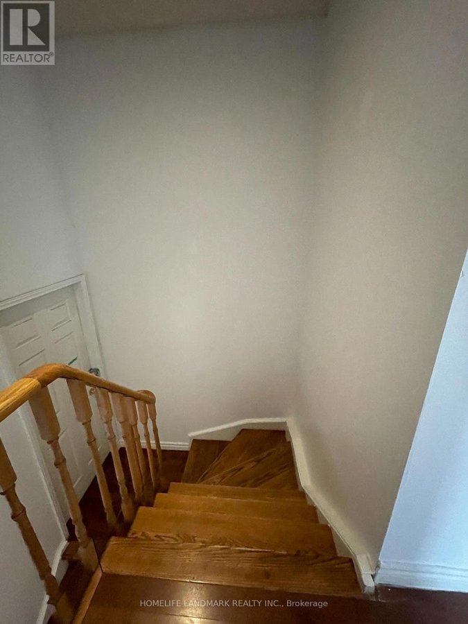 1016 LUCERNE CRESCENT - Photo 11
