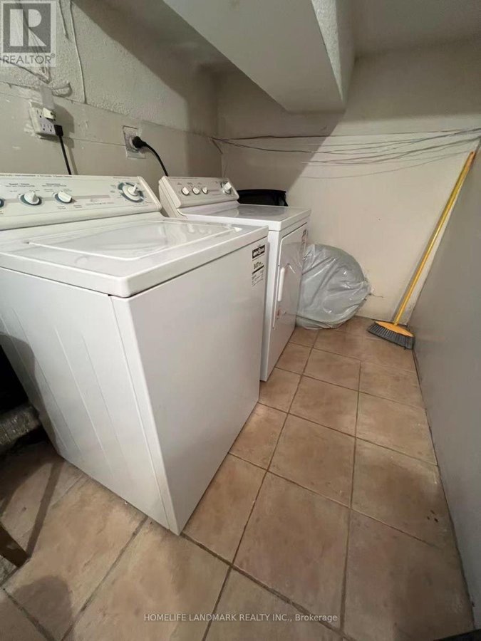 1016 LUCERNE CRESCENT - Photo 19