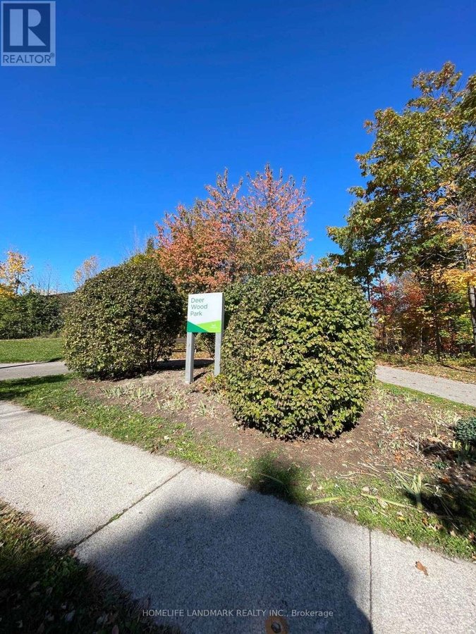 1016 LUCERNE CRESCENT - Photo 21