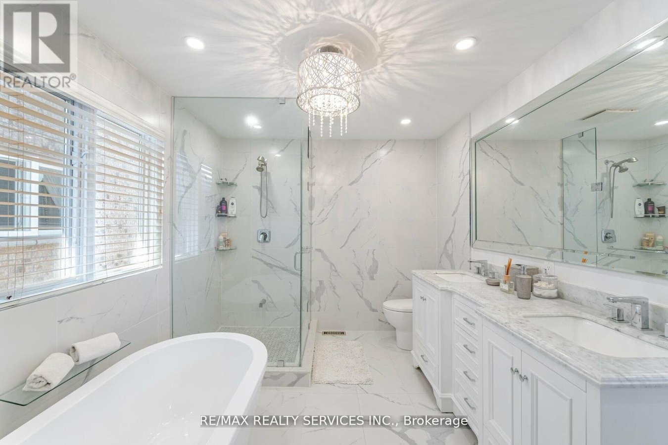 5749 GREENSBORO DRIVE - Photo 18