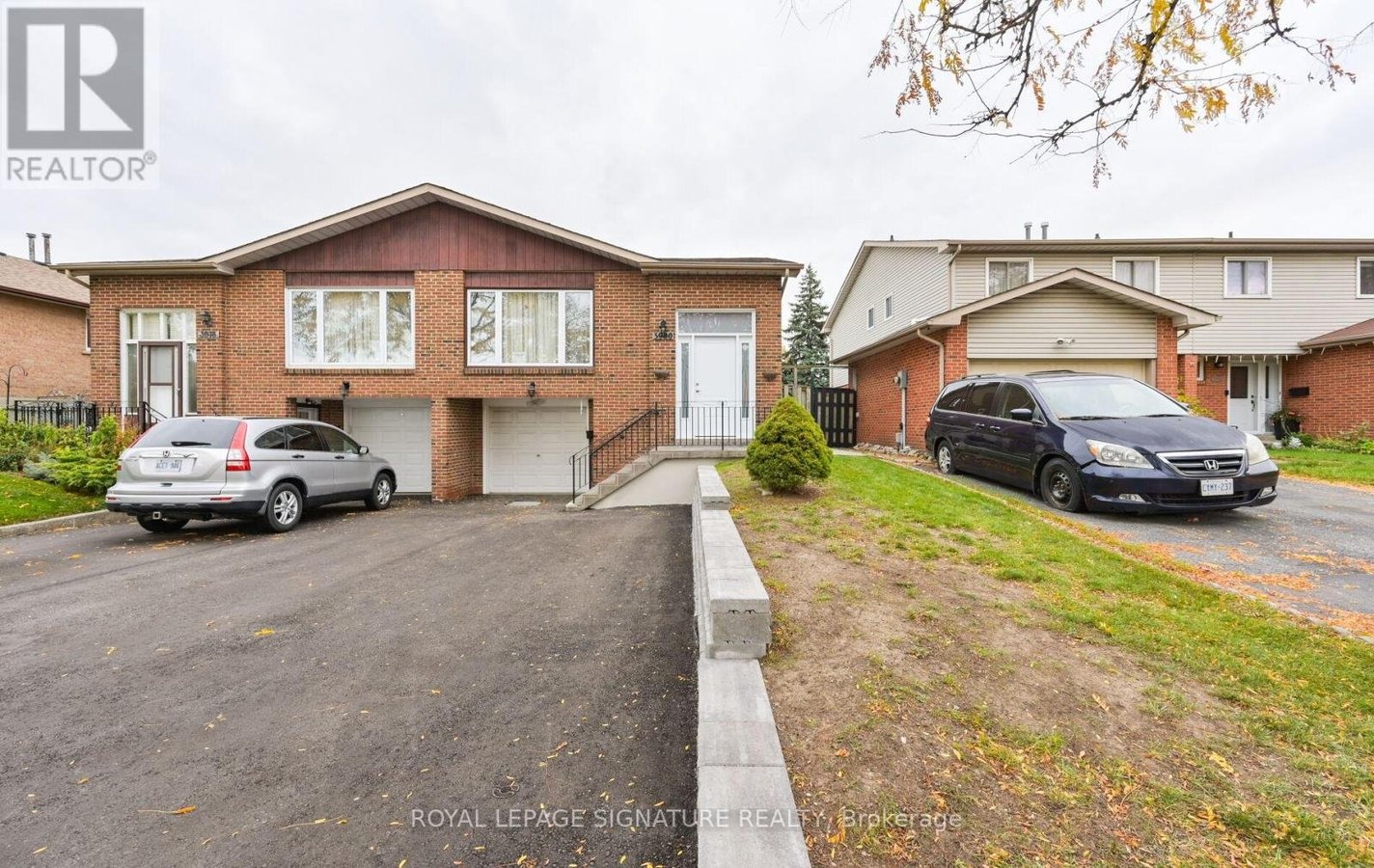 3980 MIDHURST LANE - Photo 1