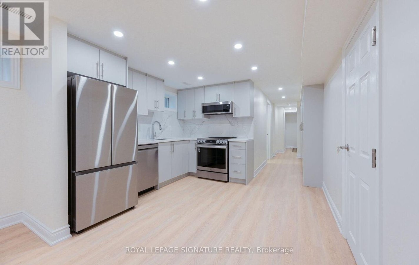3980 MIDHURST LANE - Photo 13