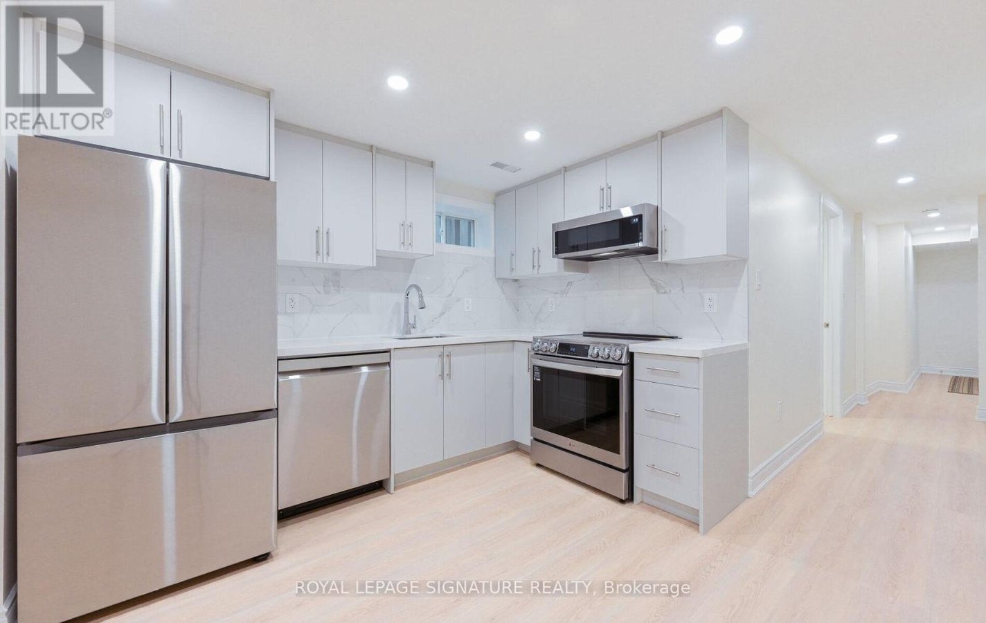 3980 MIDHURST LANE - Photo 15