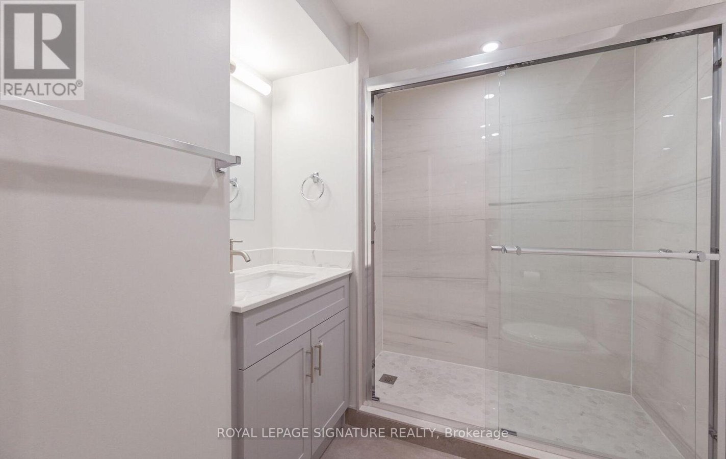 3980 MIDHURST LANE - Photo 19