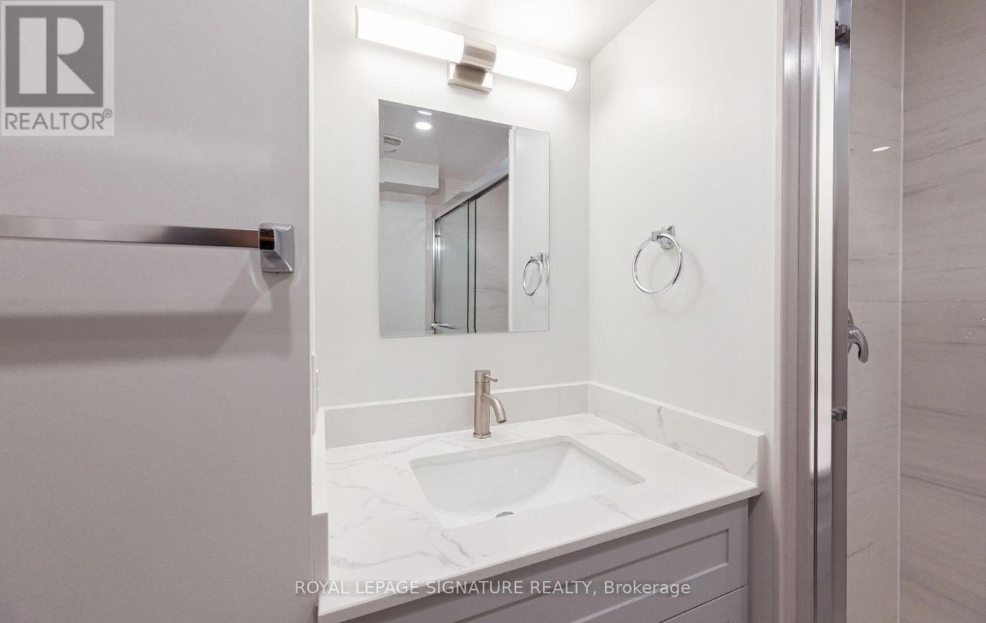 3980 MIDHURST LANE - Photo 20