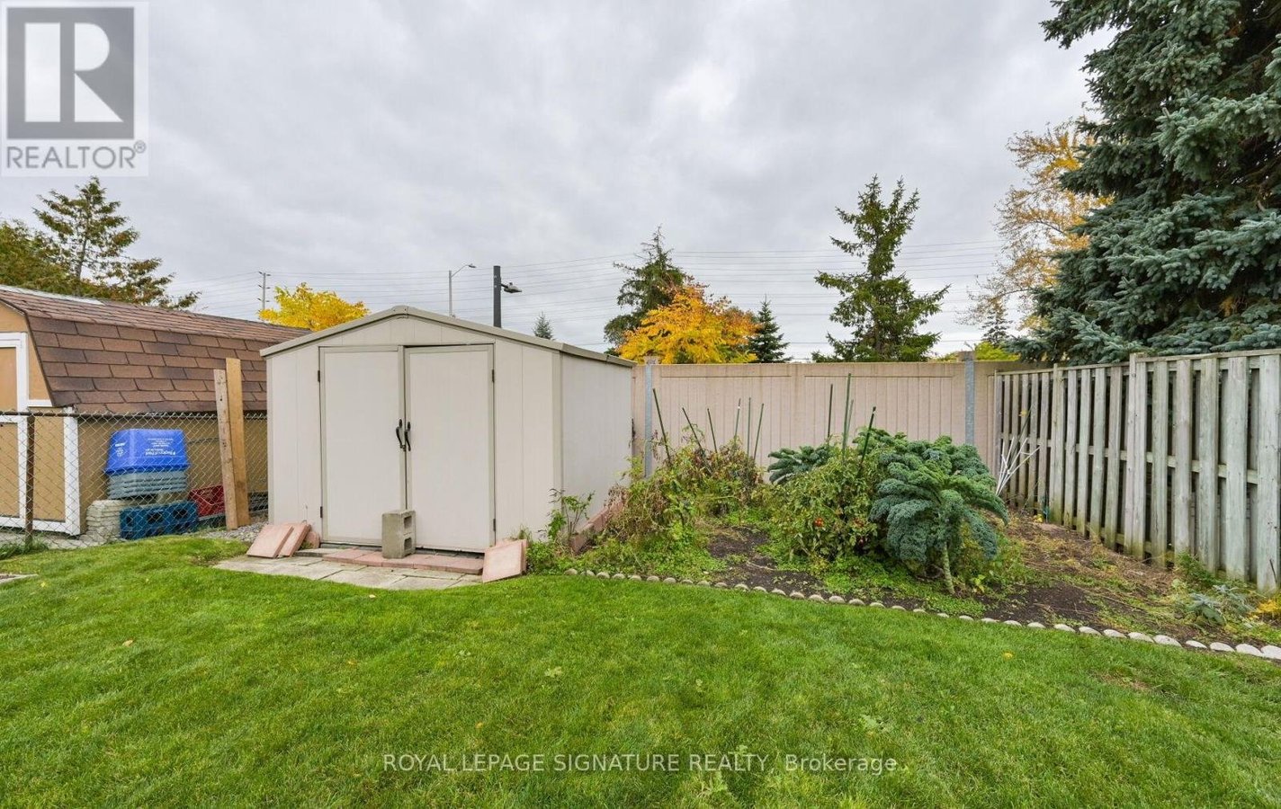 3980 MIDHURST LANE - Photo 30