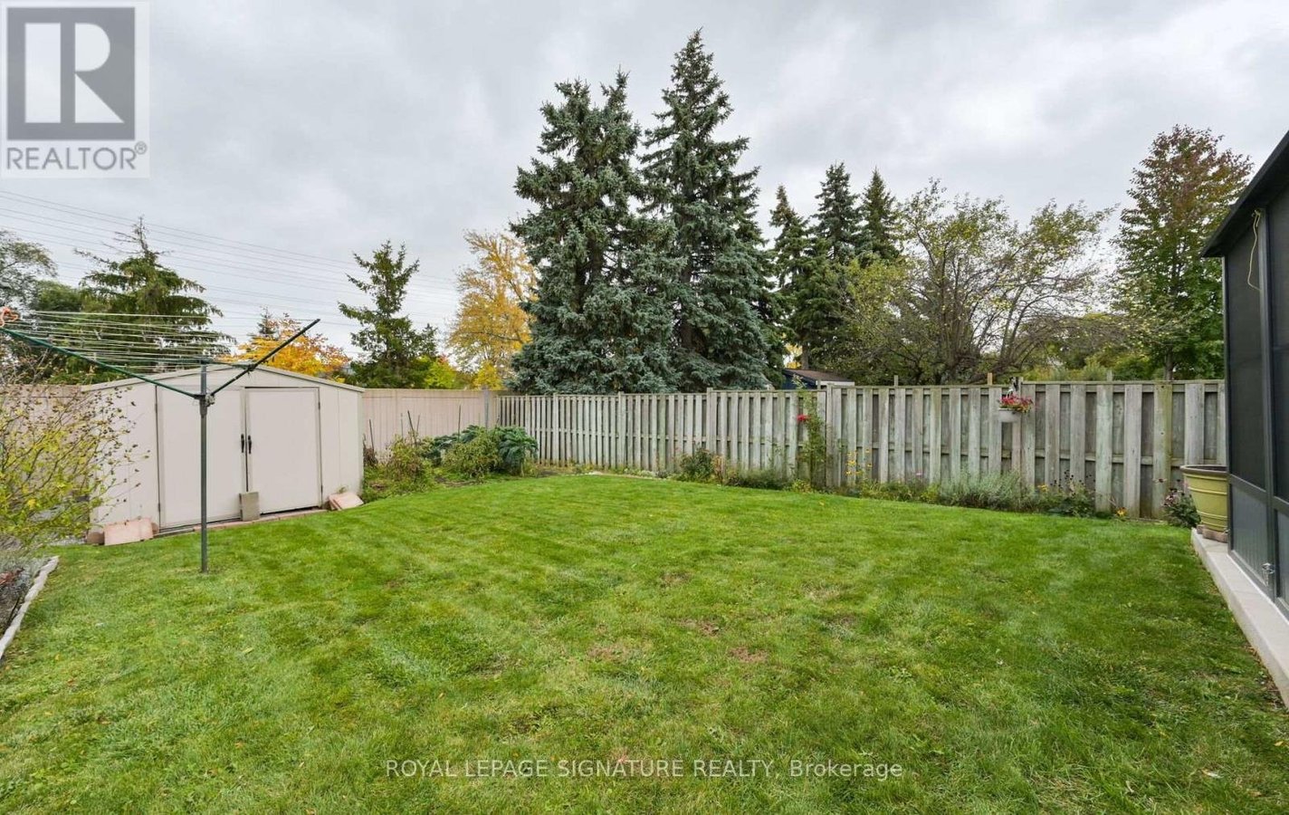 3980 MIDHURST LANE - Photo 32