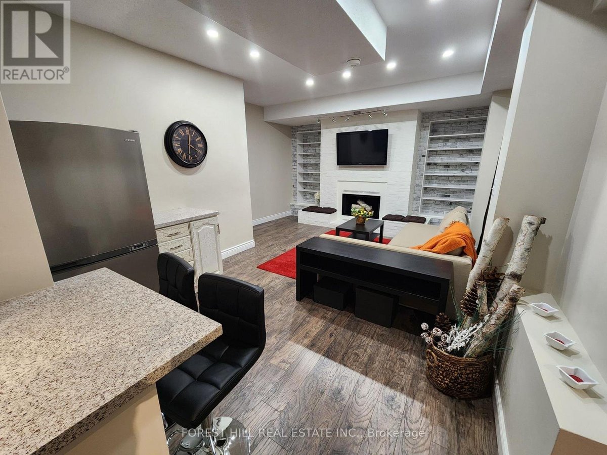 1214 KOS BOULEVARD - Photo 3
