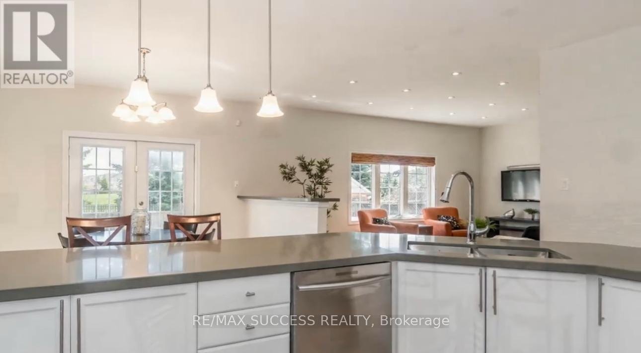 5847 SUMMERSIDE DRIVE - Photo 9