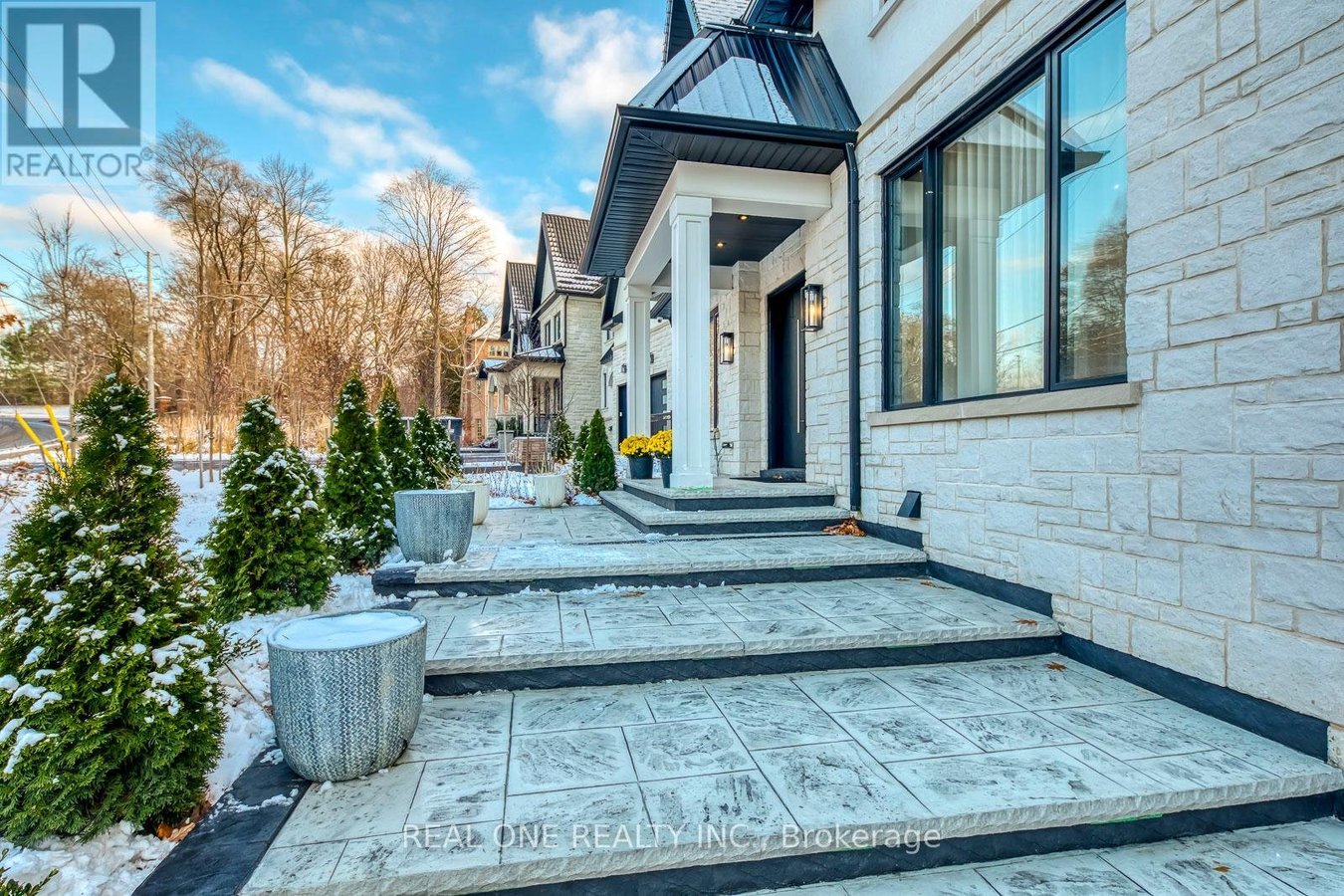 2620 MISSISSAUGA ROAD - Photo 2