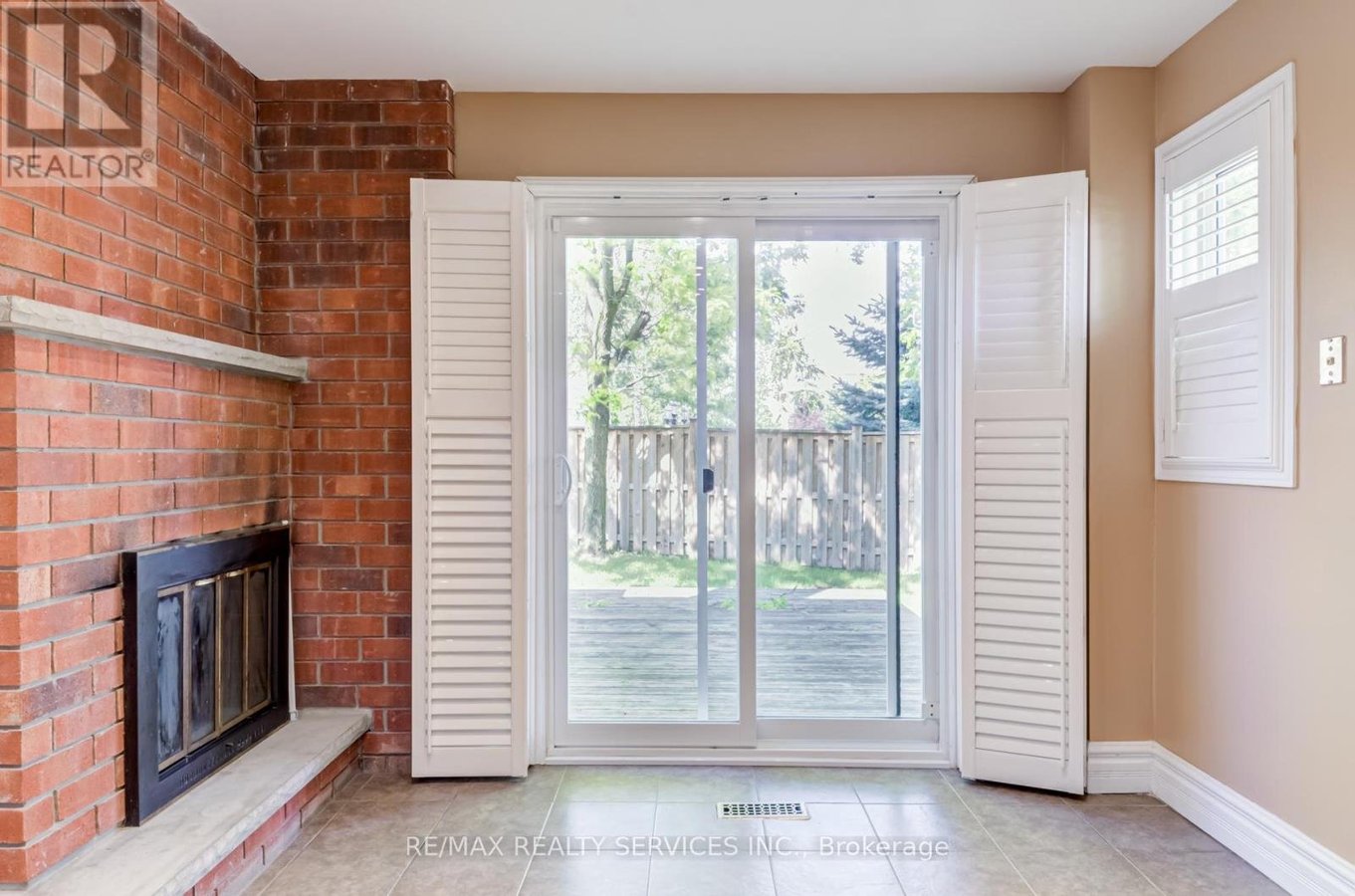 UPPER - 4469 GULLFOOT CIRCLE - Photo 12