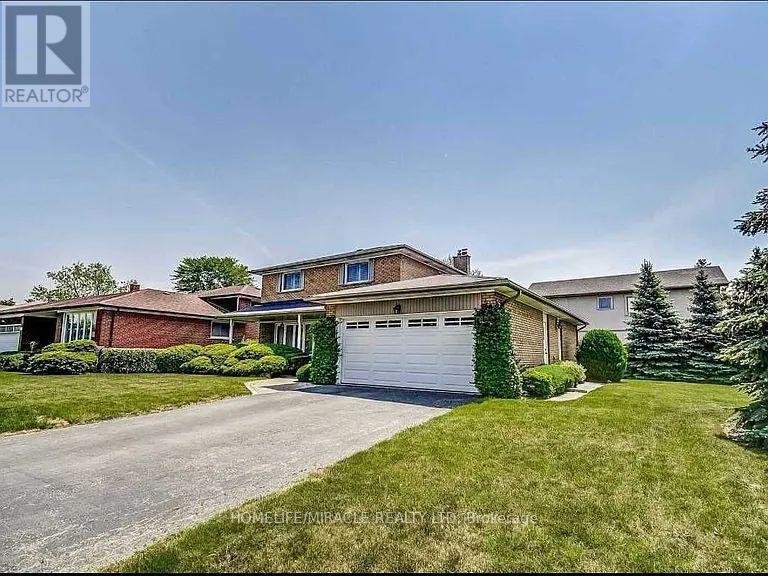 3371 SCHOMBERG AVENUE - Photo 1
