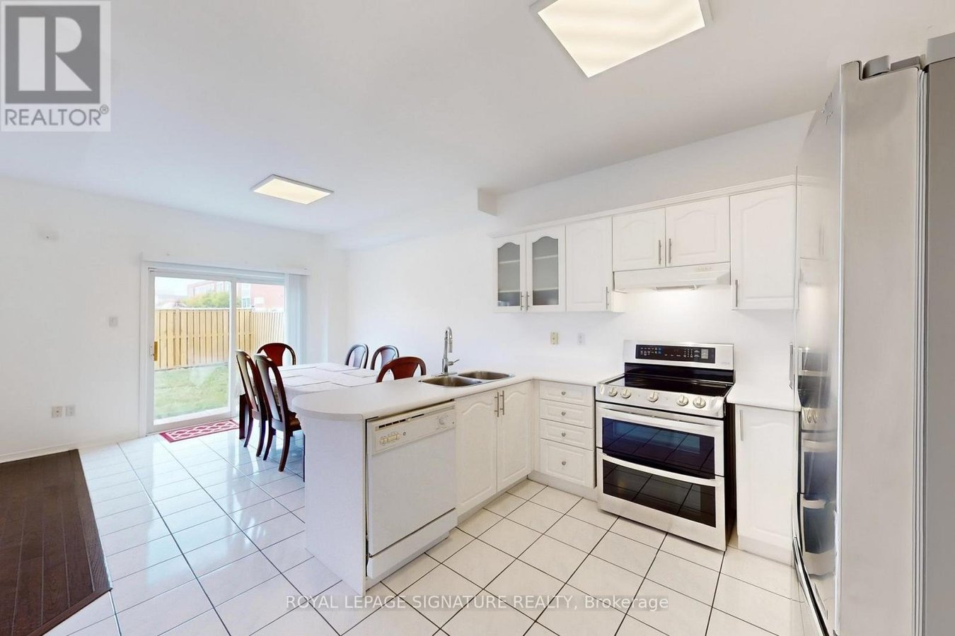 6509 VALIANT HEIGHTS - Photo 13