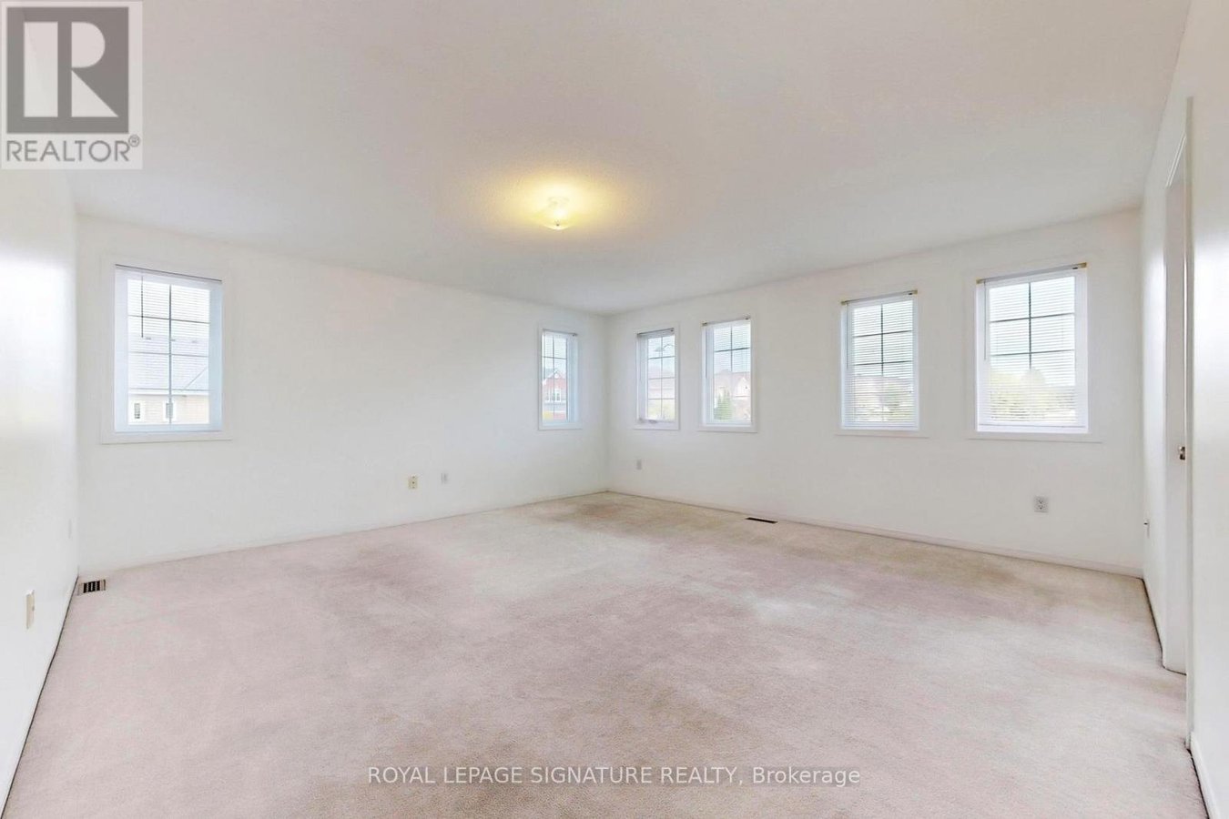6509 VALIANT HEIGHTS - Photo 25