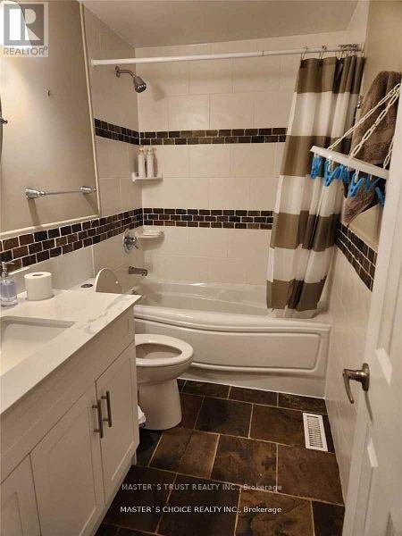 2574 OAK ROW CRESCENT - Photo 2