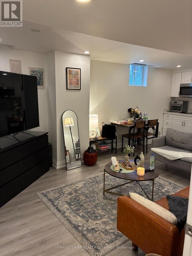 BSMT - 922 MAYS CRESCENT - Photo 3