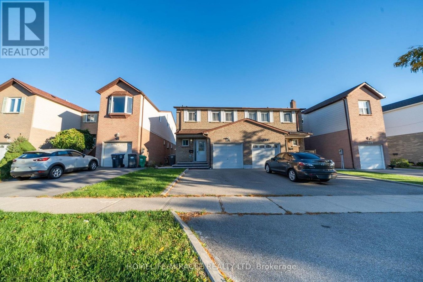 613 GALLOWAY CRESCENT - Photo 1