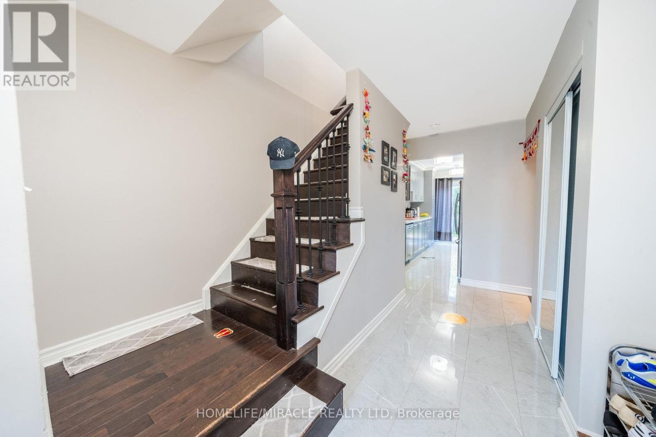 613 GALLOWAY CRESCENT - Photo 8