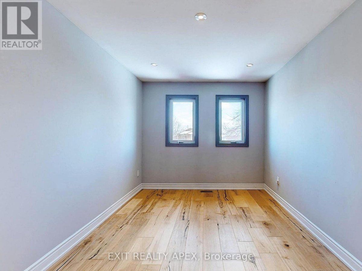 5552 CORTINA CRESCENT - Photo 32