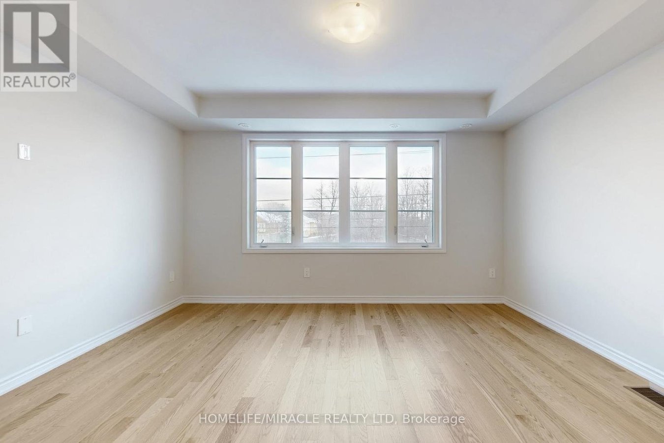 5911 SAIGON STREET E - Photo 2