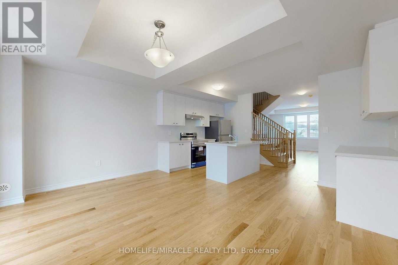 5911 SAIGON STREET E - Photo 7