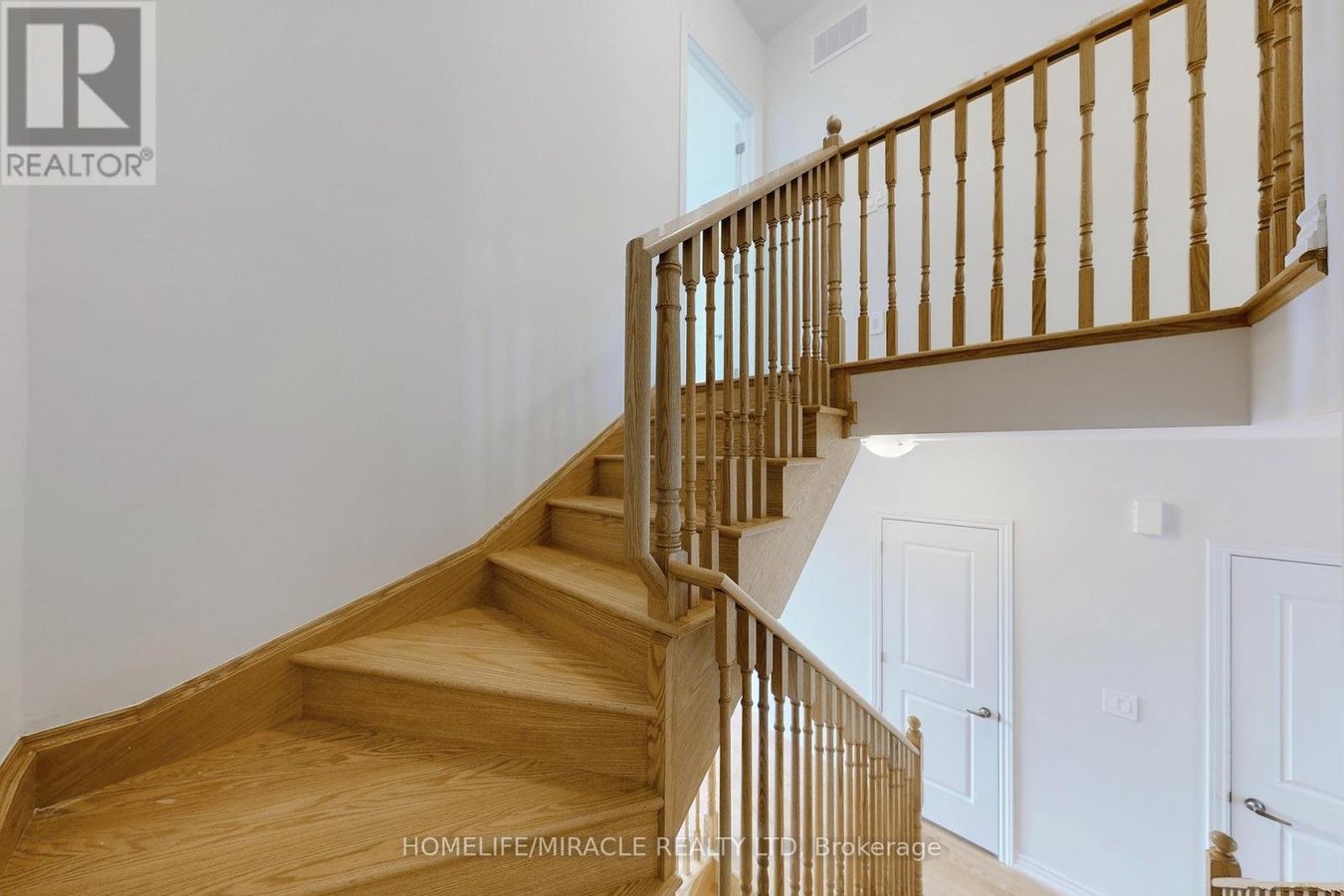 5911 SAIGON STREET E - Photo 17