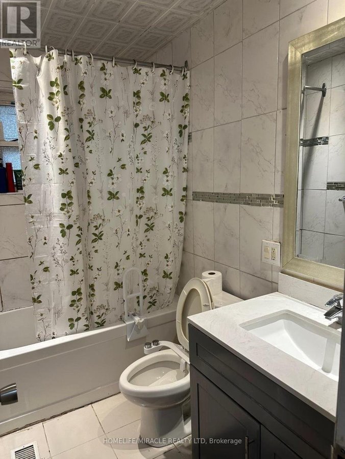 7166 SHALLFORD ROAD - Photo 4