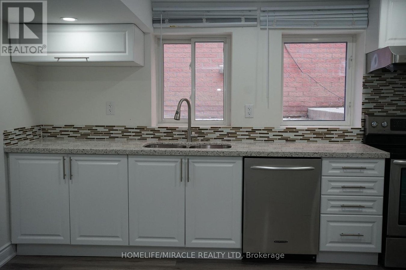 LOWER - 5278 ASTWELL AVENUE - Photo 1