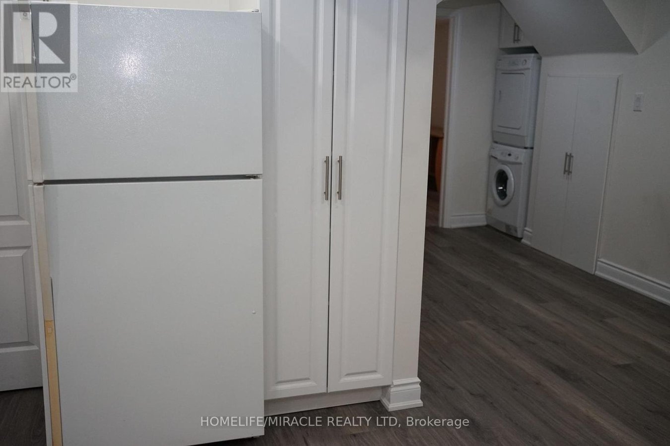 LOWER - 5278 ASTWELL AVENUE - Photo 4