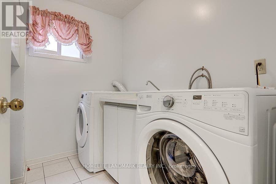 3586 ITALIA CRESCENT - Photo 13