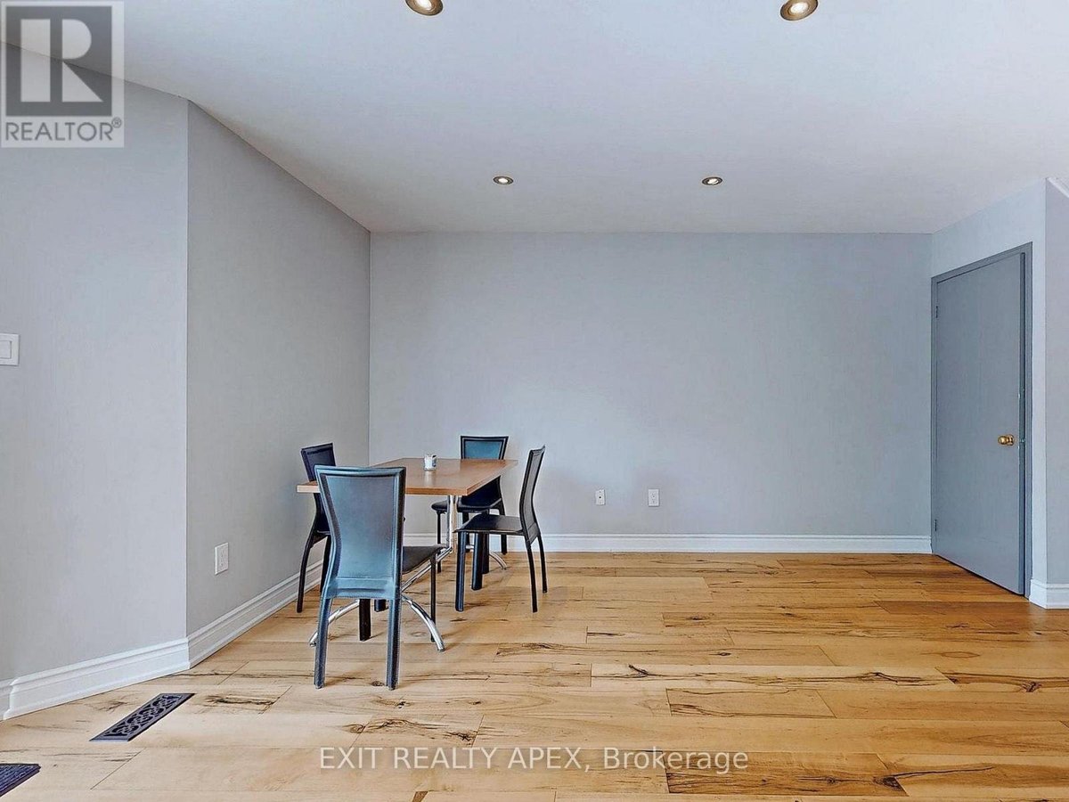 5552 CORTINA CRESCENT - Photo 8