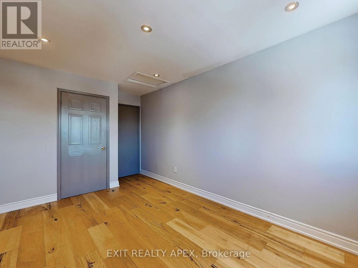 5552 CORTINA CRESCENT - Photo 34