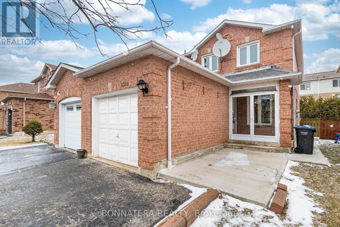 5359 BULLRUSH DRIVE - Photo 1