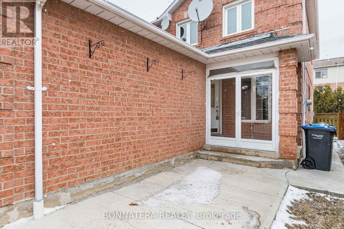 5359 BULLRUSH DRIVE - Photo 4
