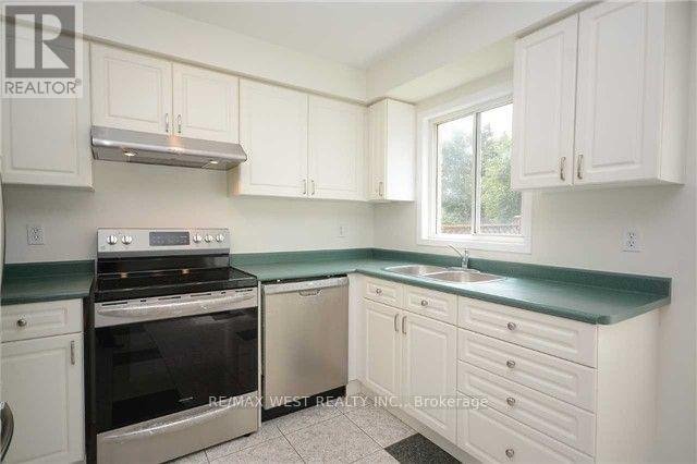 5758 GREENSBORO DRIVE - Photo 4