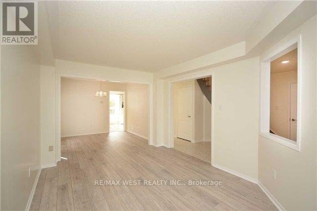 5758 GREENSBORO DRIVE - Photo 12
