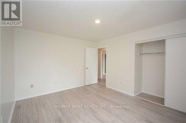 5758 GREENSBORO DRIVE - Photo 17