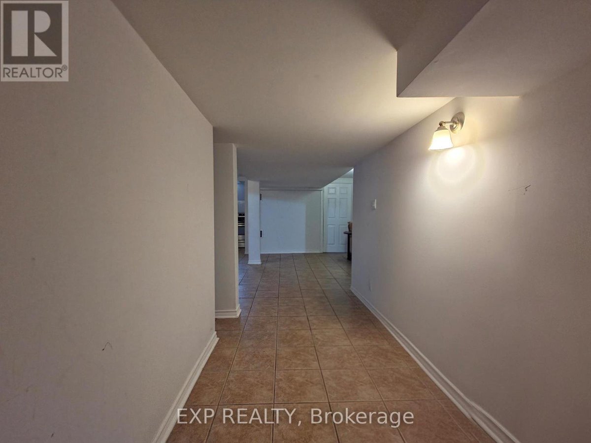 LOWER - 5815 RIVERDALE CRESCENT - Photo 3