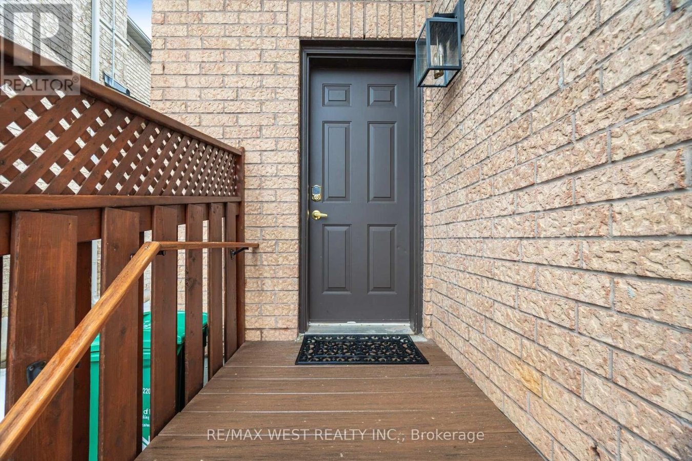 BASEMENT FLAT - 3778 ARBOURVIEW TERRACE - Photo 4