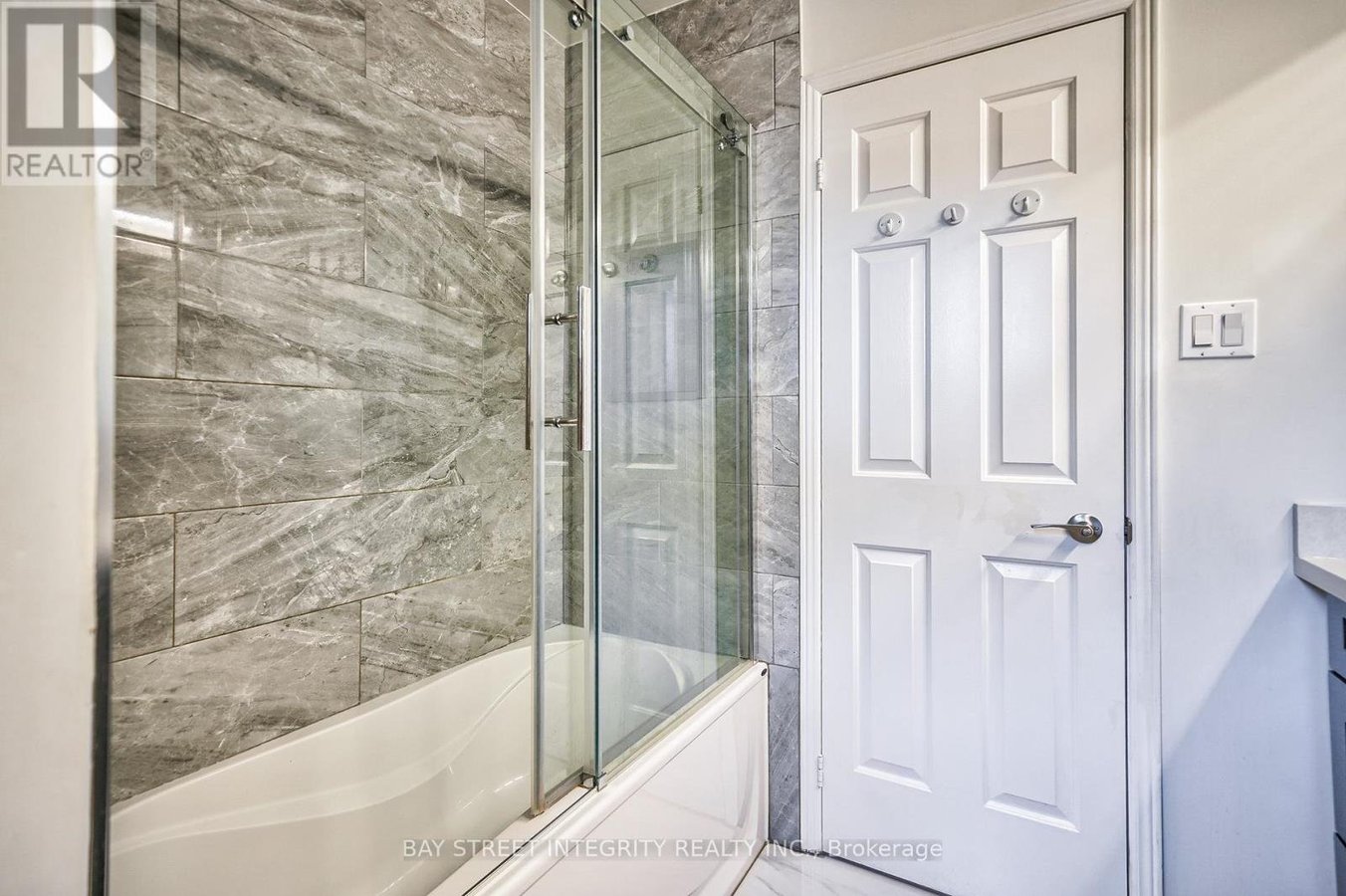 2626 INNISFIL ROAD - Photo 36