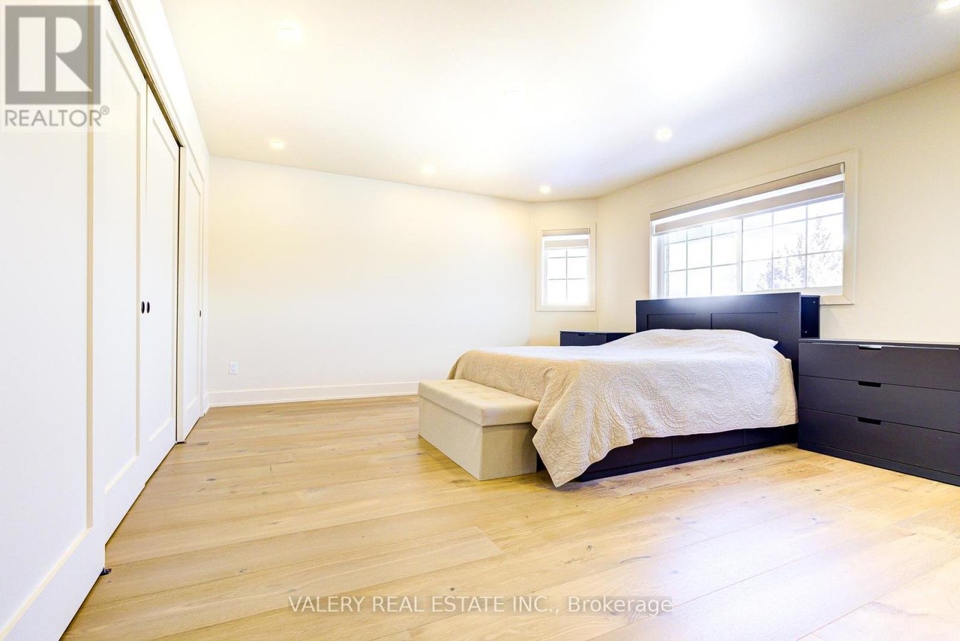 3553 JORIE CRESCENT - Photo 32